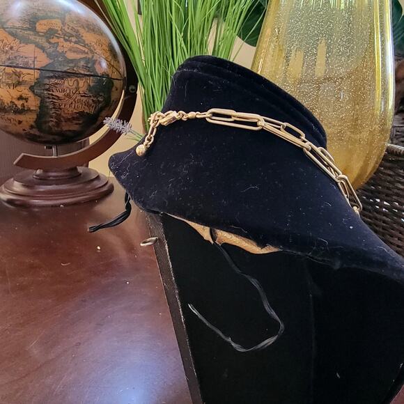 20 Inch Vintage Gold Paperclip Chain Necklace with Layered Link Statement Style - Picture 3 of 10